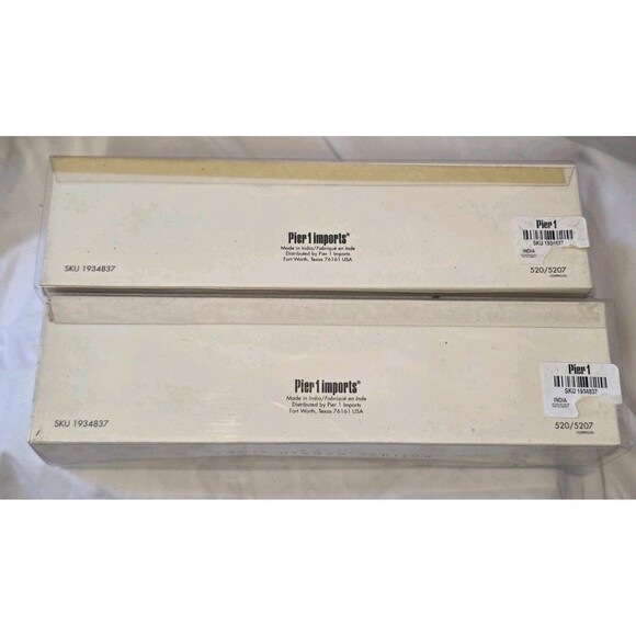 Set of 8 Pier 1 Red Green Brass Enamel Tree Deer Napkin Rings Christmas Holiday - Picture 3 of 6